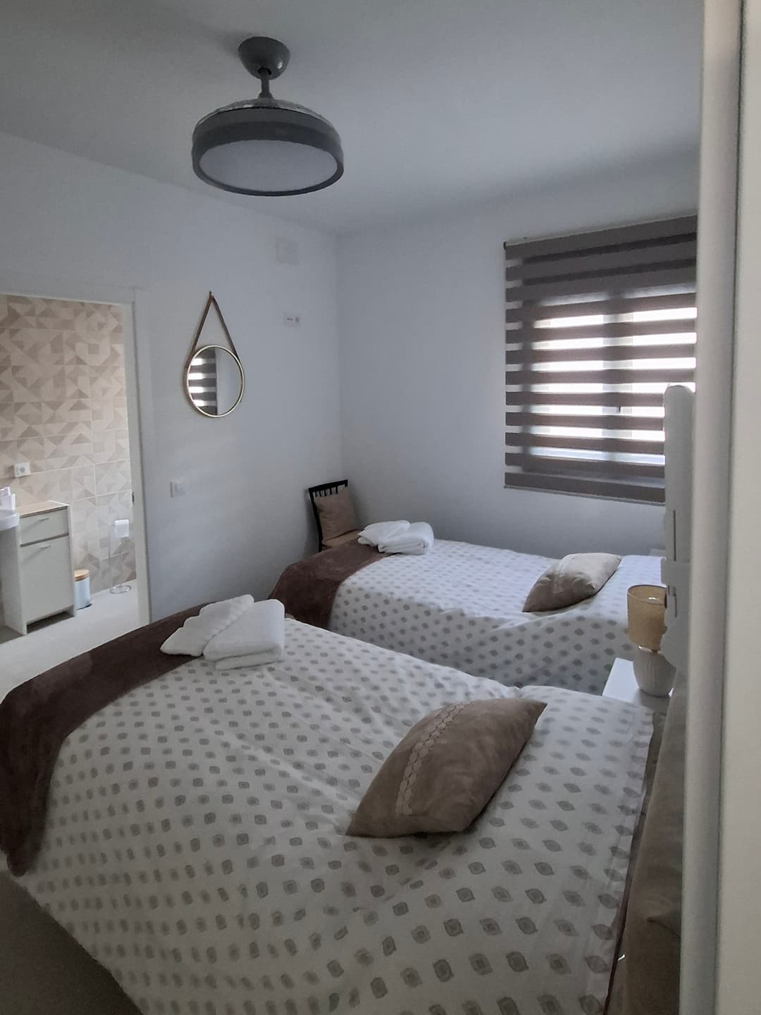 Carrusel de imágenes de la Habitación El Olivar en la casa rural La Jara Rosa, Los Navalucillos. - Imagen 1